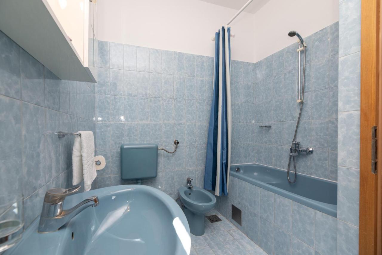 Apartments4You Supetar-The Best And Most Popular Apartments For Discovering The Island - Free Parking - 200 Meters From The Beach Exterior foto